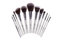 Kosmētikas otas, sūkļi