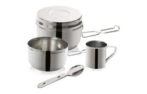 Ugunskura katli, trauki un galda piederumi