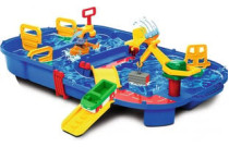 Ūdens, smilšu un pludmales rotaļlietas