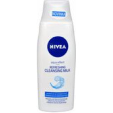 Nivea Refreshing Cleansing Milk for Normal to Combination Skin 200 ml Aqua Effect