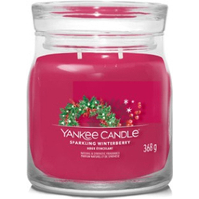 Yankee Candle Sparkling Winterberry Signature Candle