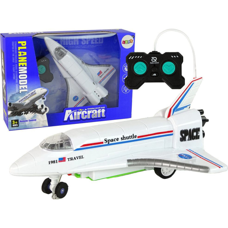 Tālvadības reaktīvā lidmašīna Lean Toys, balta