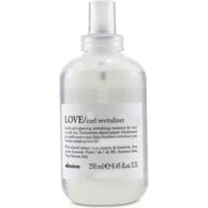 Davines Essential Haircare Love Curl Revitalizer - Vyživuj&iacute;c&iacute; p&eacute;če ve spreji proti krepatěn&iacute; vlasů