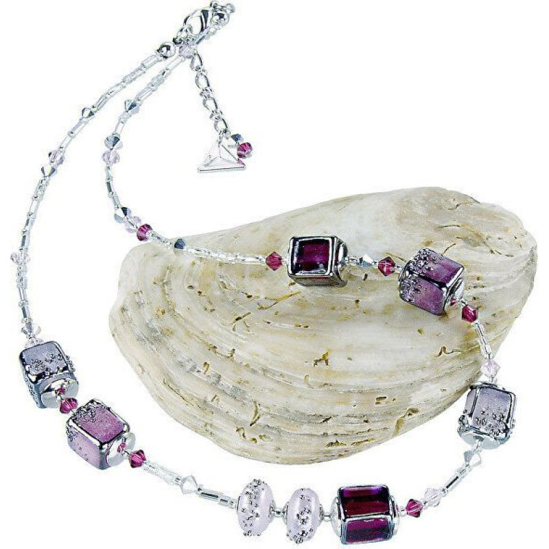 Lampglas Maiga Juicy Raspberry kaklarota no Lampglas NCU32 pērlēm