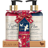 Baylis & Harding Ziemas Karaļvalsts Dāvanu komplekts 2 × 300 ml – Grezna ziemas roku kopšana