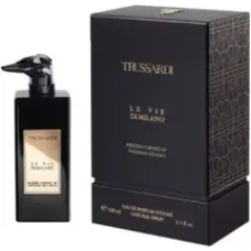 Trussardi Parfums Le Vie Di Milano Hidden Corner of Fontana dei Baci EDP Intense