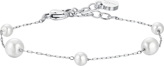 Charming steel bracelet with synthetic pearls